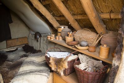 Grubenhaus von innen Grubenhaus von innen