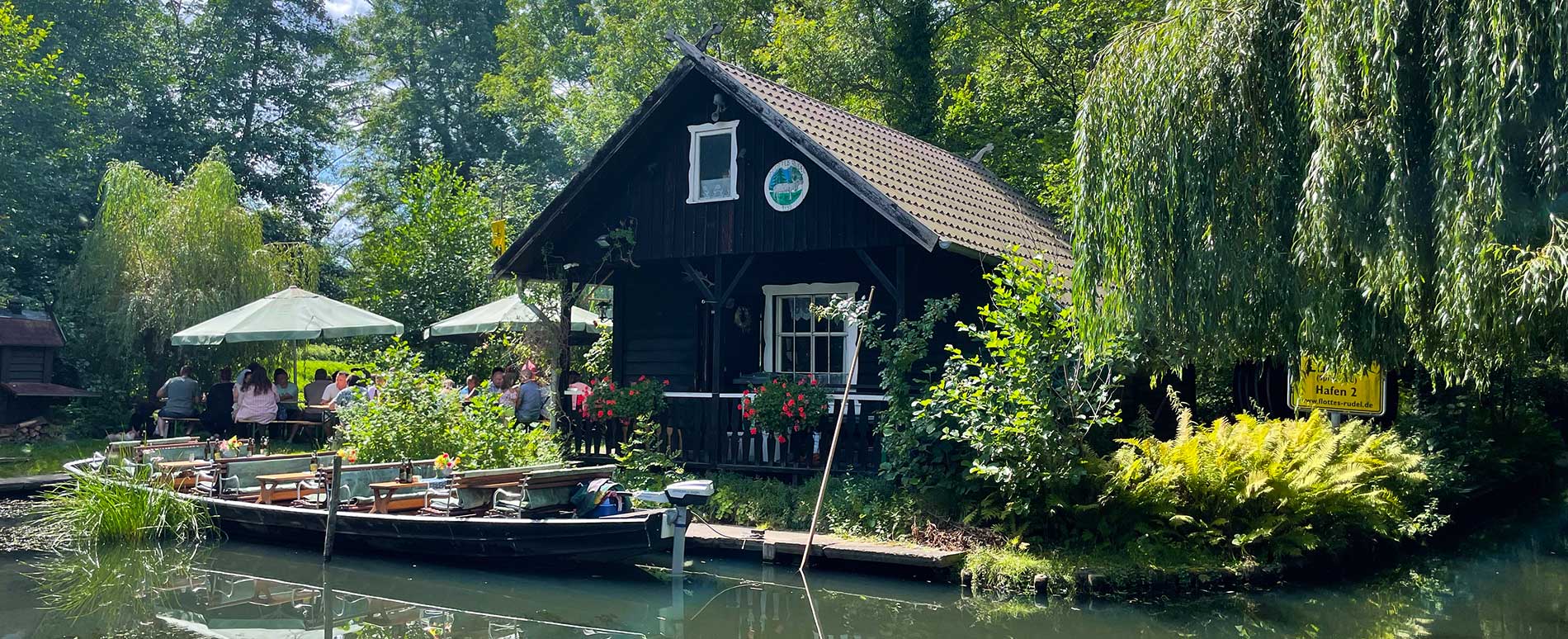 Grillkahnfahrt am Hafen Flottes Rudel in Lübben