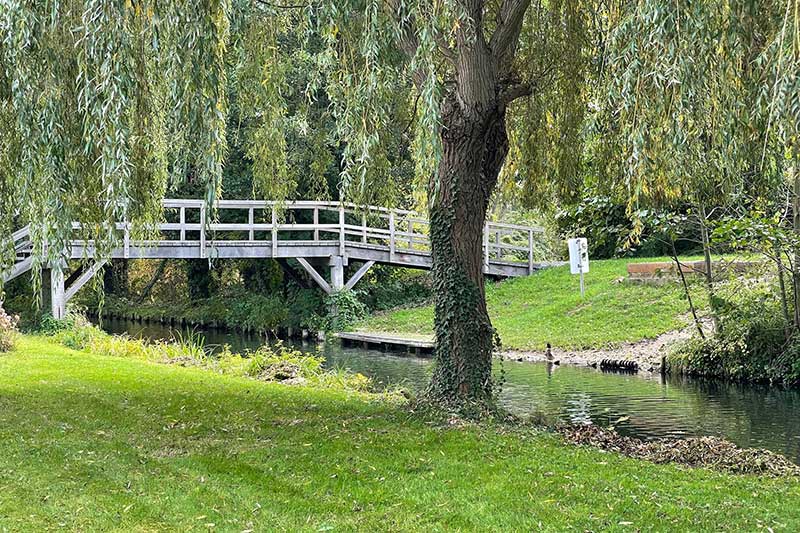 Holzbrücke (Bank) in Lübben