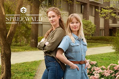 Spreewaldklinik Schauspielerinnen: Sina-Valeska Jung und Isabel Hinz Sina-Valeska Jung und Isabel Hinz, © Sat1, Hardy Spitz